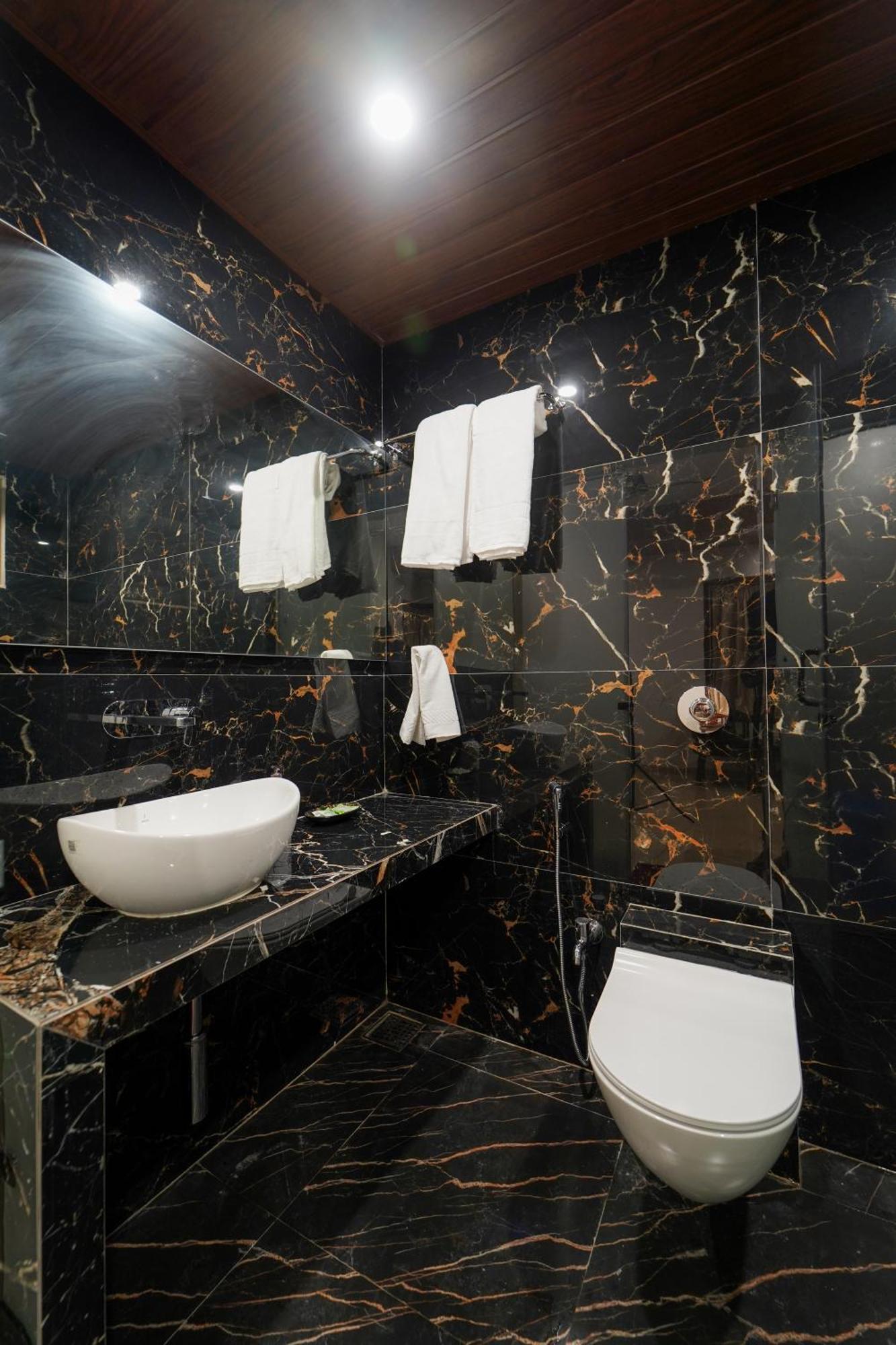 Mahābaleshwar Hotel Bright Star מראה חיצוני תמונה