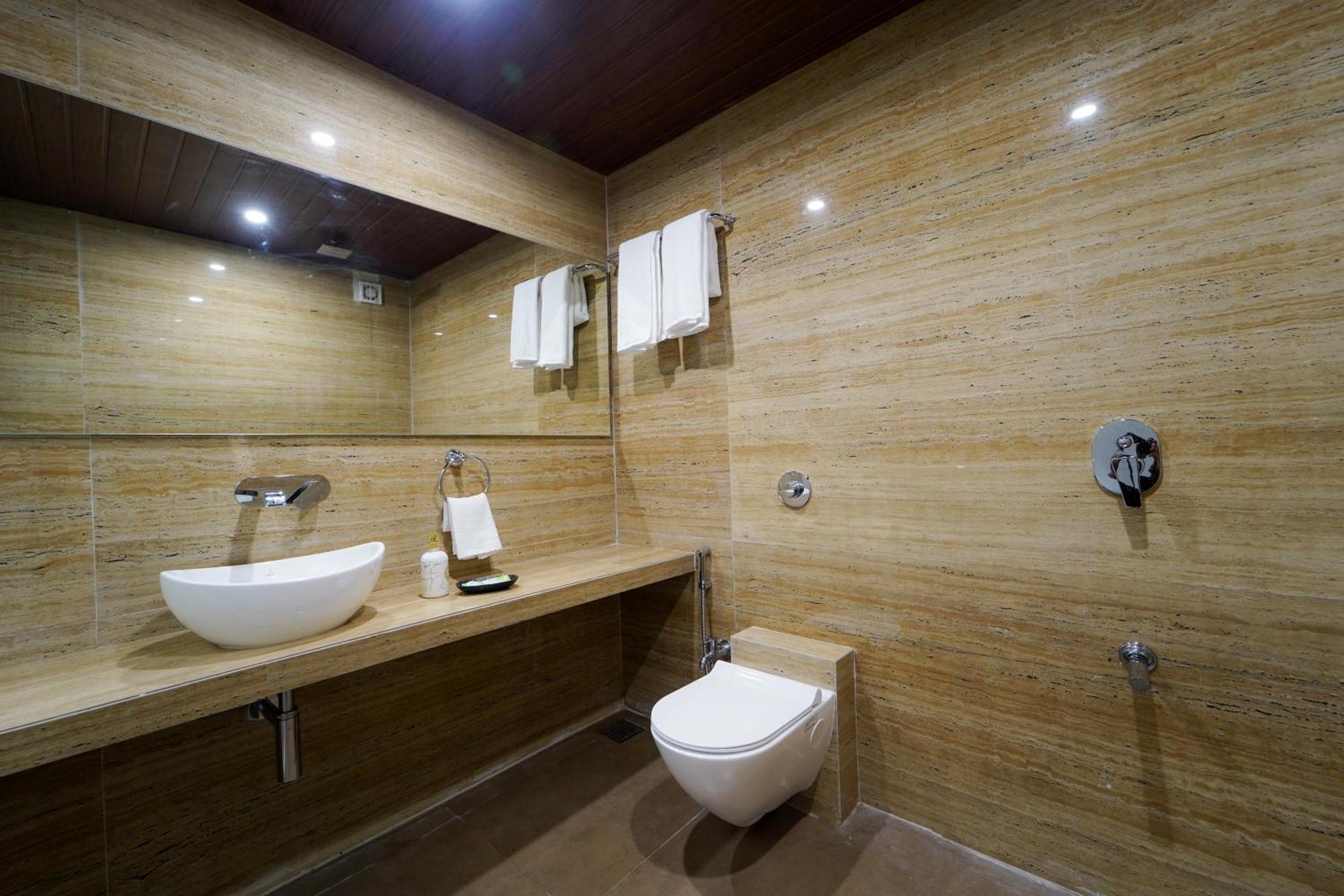 Mahābaleshwar Hotel Bright Star מראה חיצוני תמונה