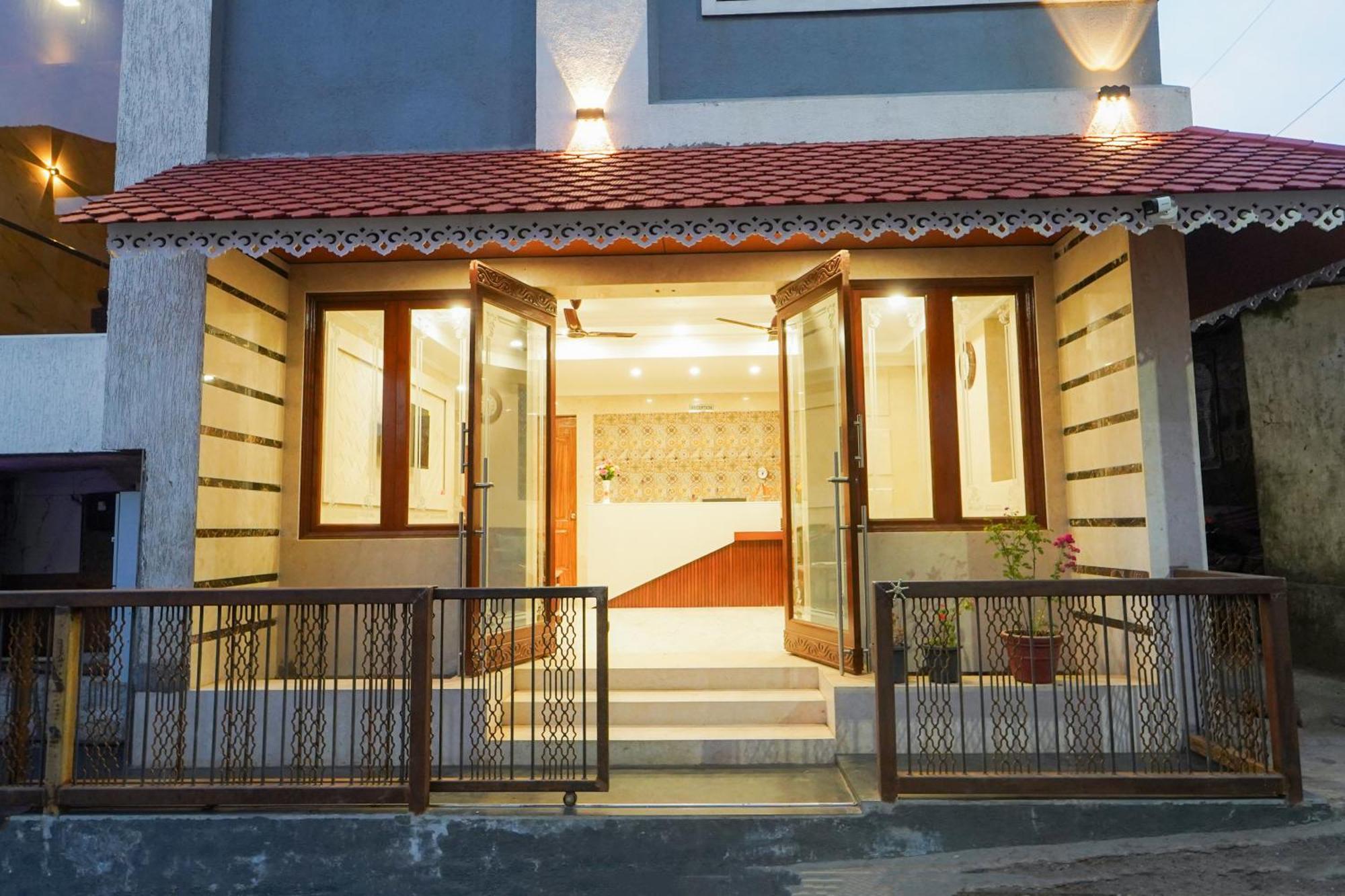 Mahābaleshwar Hotel Bright Star מראה חיצוני תמונה